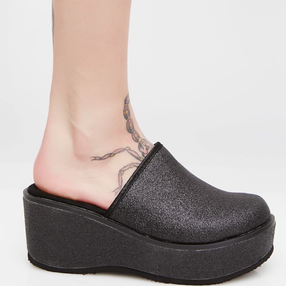 Black glittery platform clogs